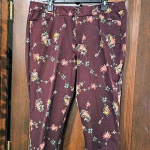 13. NWT St Johns Bay Straight Leg Mid Rise Ankle Pants Easy Fit Two Way Stretch